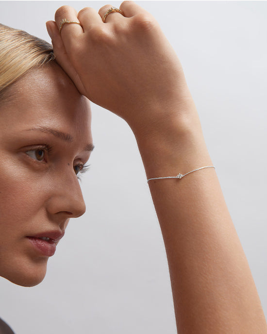 Solid Gold Interstellar Solitaire Diamond Bracelet