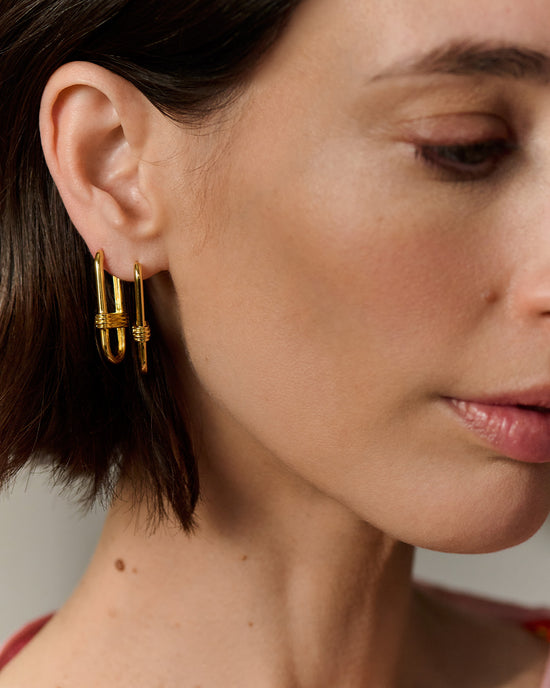 Laura Jackson Gold Link Hoop Earrings
