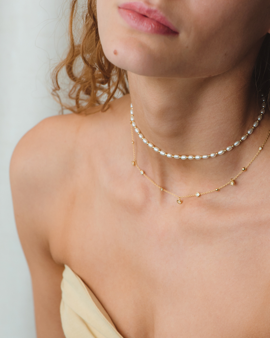 Gold Stilla White Pearl Choker Necklace