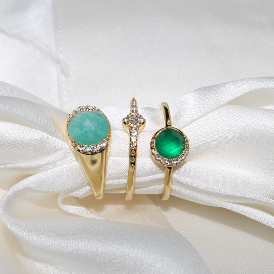 Gold Luna Green Chalcedony Ring
