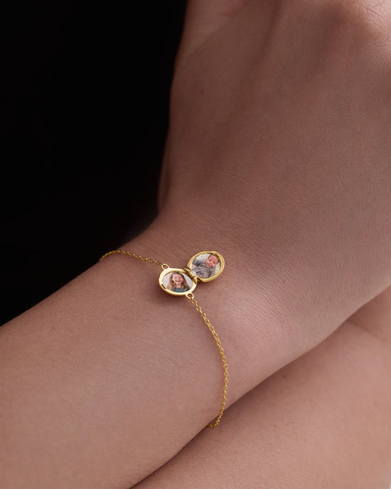 Gold Celestial Tiny Star Locket Bracelet