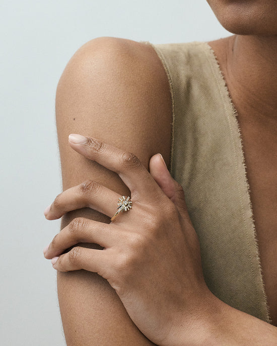 Solid Gold Atomic Diamond Ring