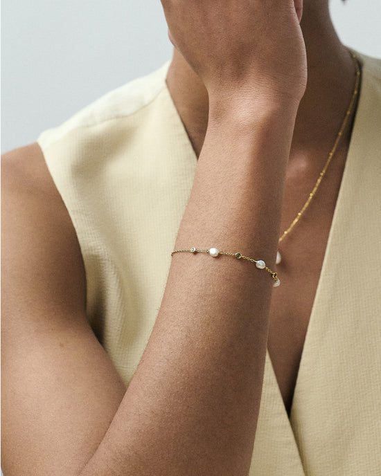 Gold Pearl and Sapphire Station Bracelet