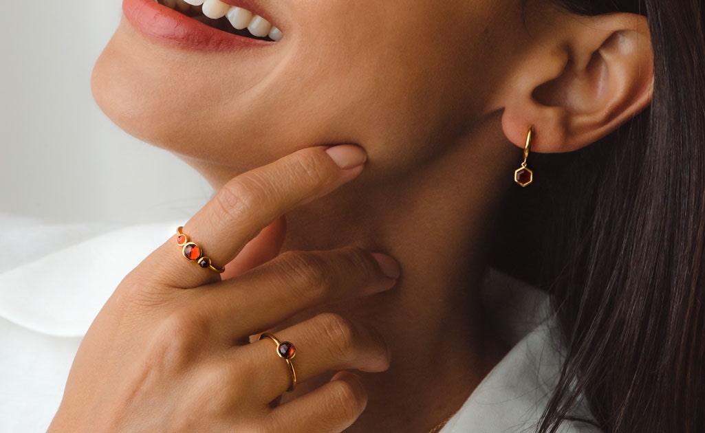 January Birthstone: Garnet