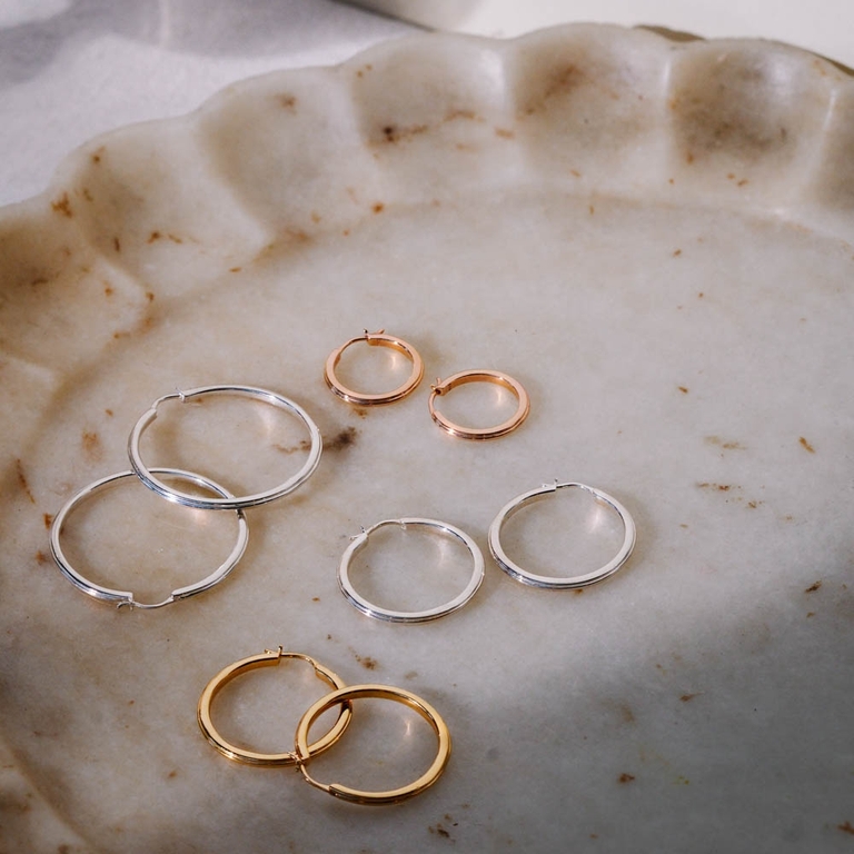 Small Linia Hoop Earrings
