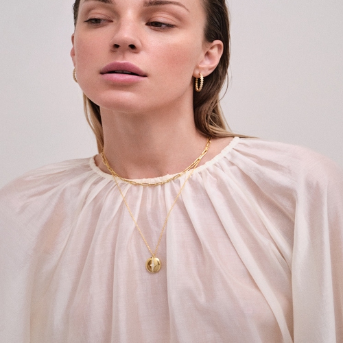 Gold Luna Light Oval Locket Necklace
