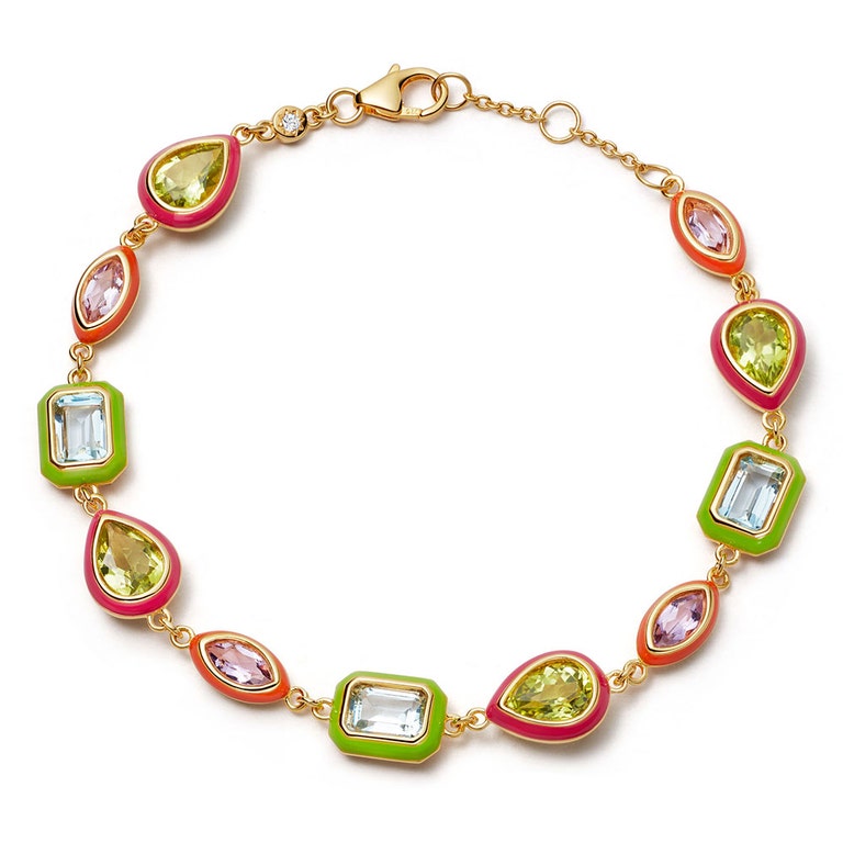 Gold Flare Line Bracelet