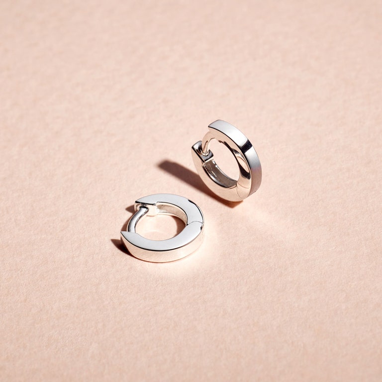 Silver Stilla Mini Huggie Earrings
