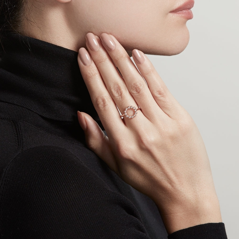 Stilla Arc Sapphire Beaded Ring