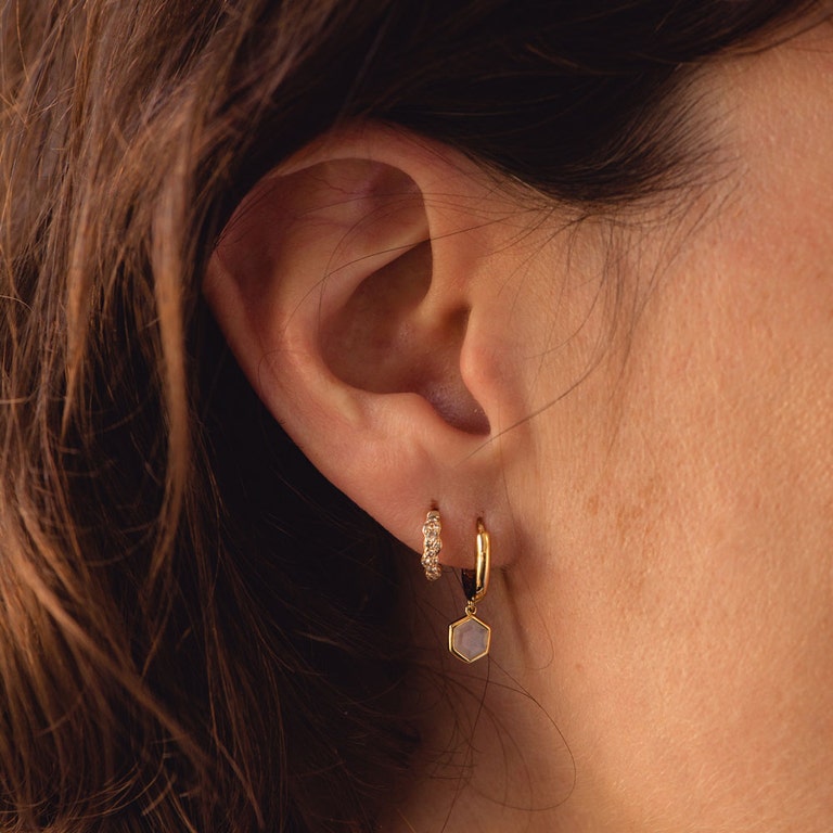 Huggie Interstellar Single Diamond Hoop Earring in Yellow Gold