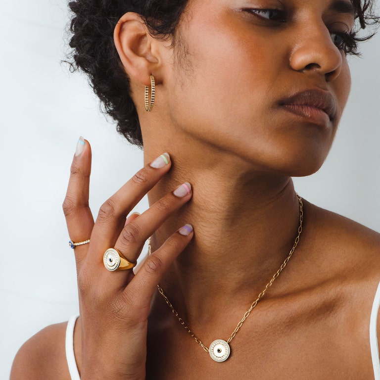 gold mother of pearl signet ring with mother of pearl pendant necklace
