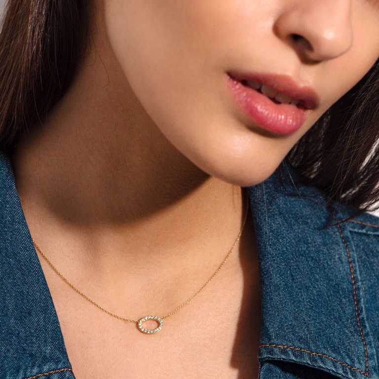 Halo Pendant | Yellow Gold | Astley Clarke London
