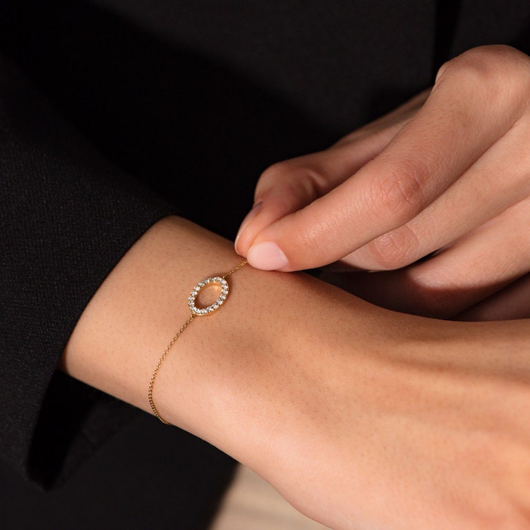 Halo Bracelet | Yellow Gold | Astley Clarke London