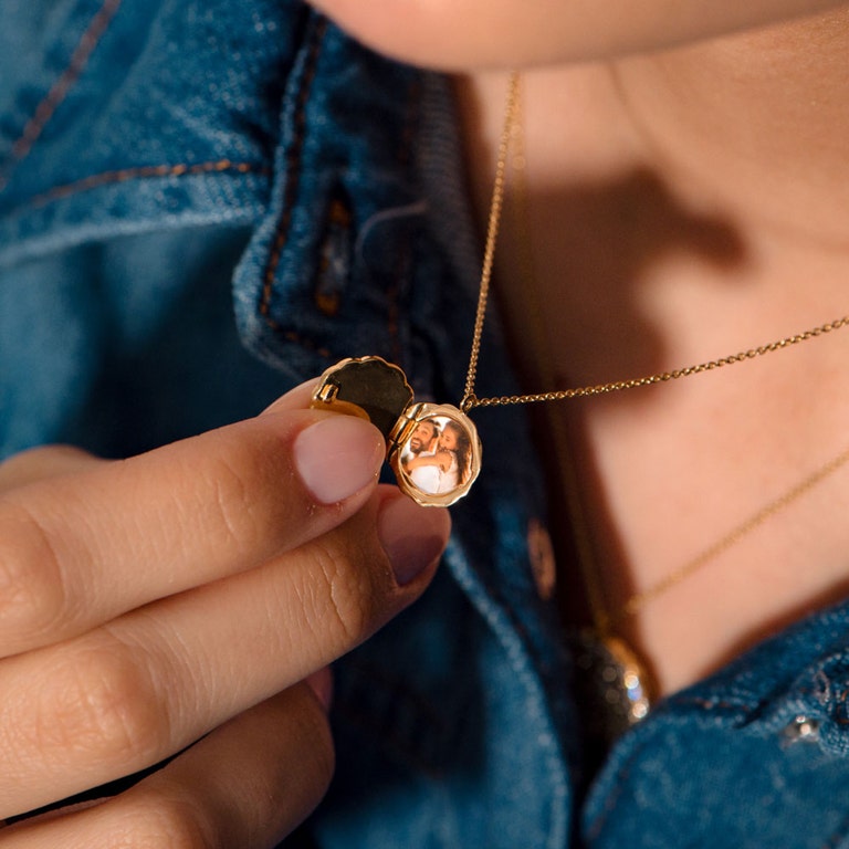 Interstellar Locket | 14 Ct Yellow Gold