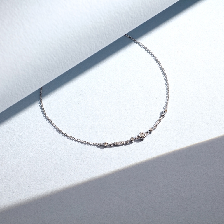 Mini Icon Nova Diamond Bracelet in White Gold