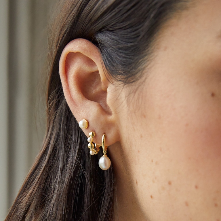 Gold Celestial Pearl stud earring