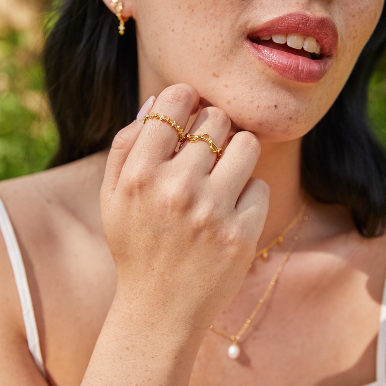 Gold Luna Light Star Ring | Astley Clarke
