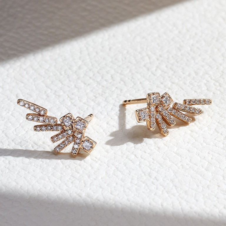 Comet Flare Diamond Stud Earrings in Yellow Gold  | Yellow Gold | Astley Clarke London