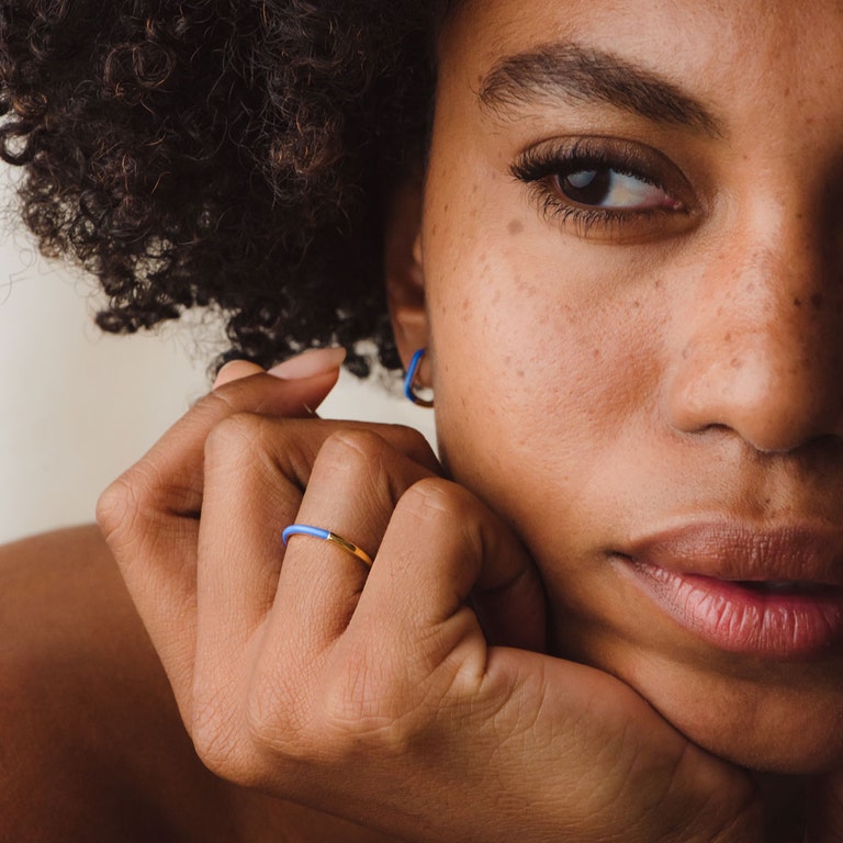Gold Cirque Half Eternity Blue Enamel Ring