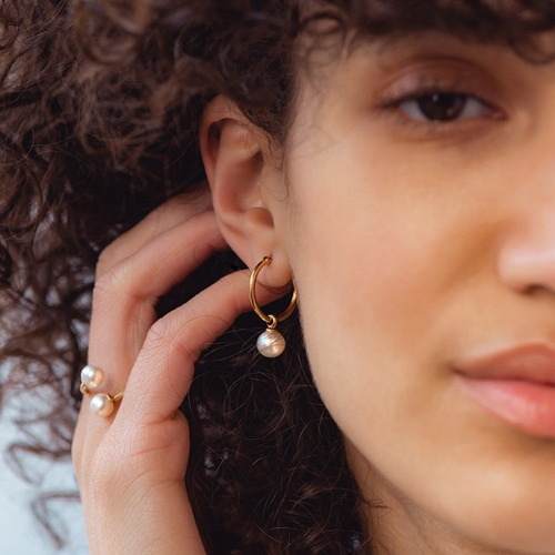 Gold Stilla White Pearl Open Ring 