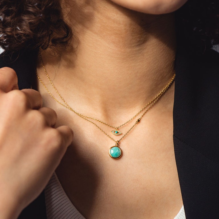 Round Stilla Amazonite Pendant Necklace in Yellow Gold Vermeil