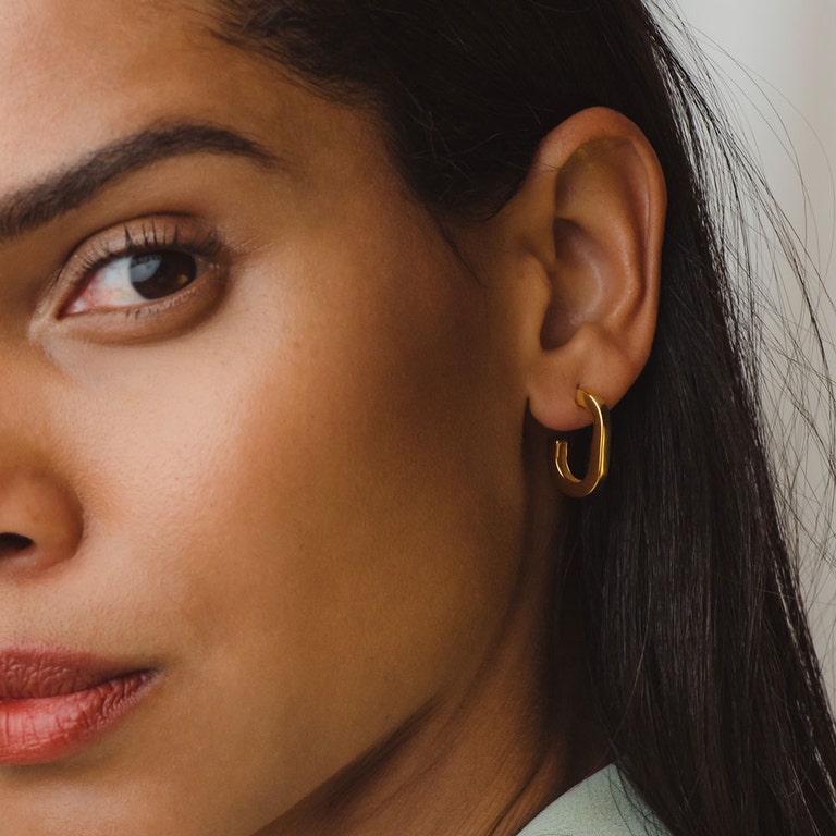 Chunky Square Hoop Earrings in Yellow Gold Vermeil