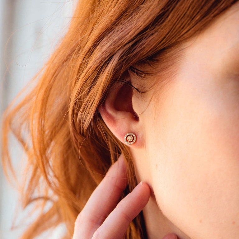 Solid Gold Icon Aura Natural Diamond Stud Earrings