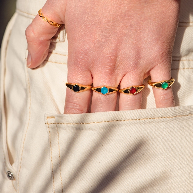 Mini Deco Green Agate Signet Ring in Yellow Gold Vermeil | Yellow Gold Vermeil | Astley Clarke London