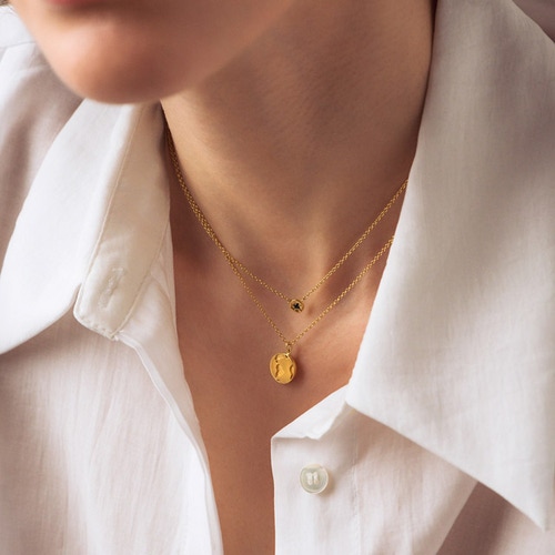 Gold Polaris Black Spinel Star Set Pendant Necklace
