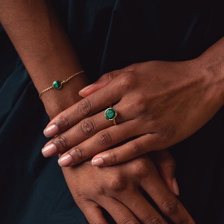 Round Malachite Stilla Ring in Yellow Gold Vermeil