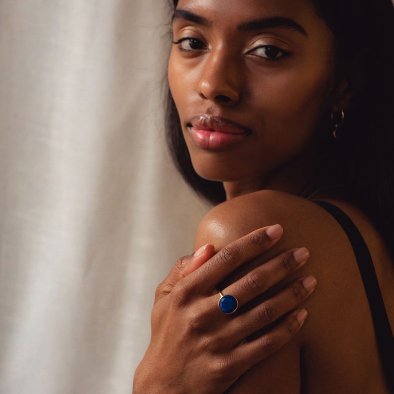 Large Lapis Round Stilla Ring
