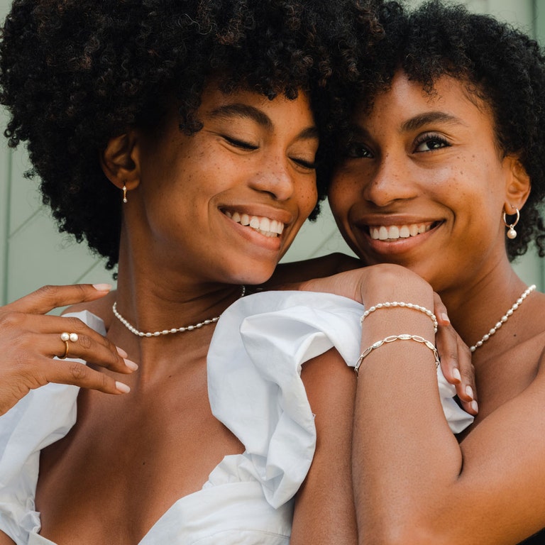 gold pearl jewellery with silver chain bracelet and silver pearl bracelet and gold pearl choker