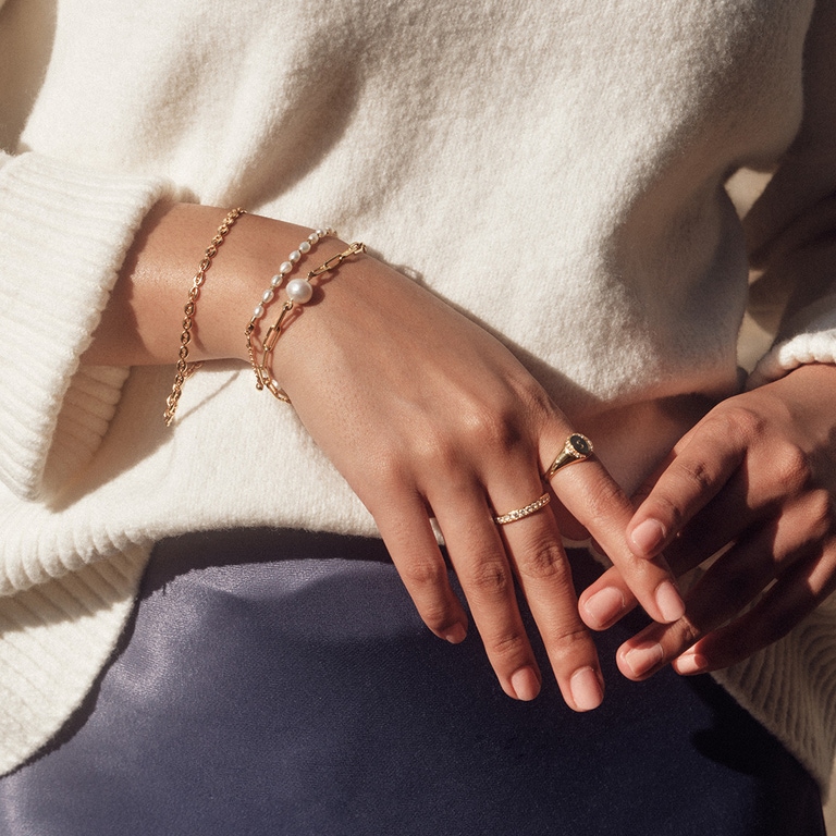 Gold Celestial Single Pearl Bracelet