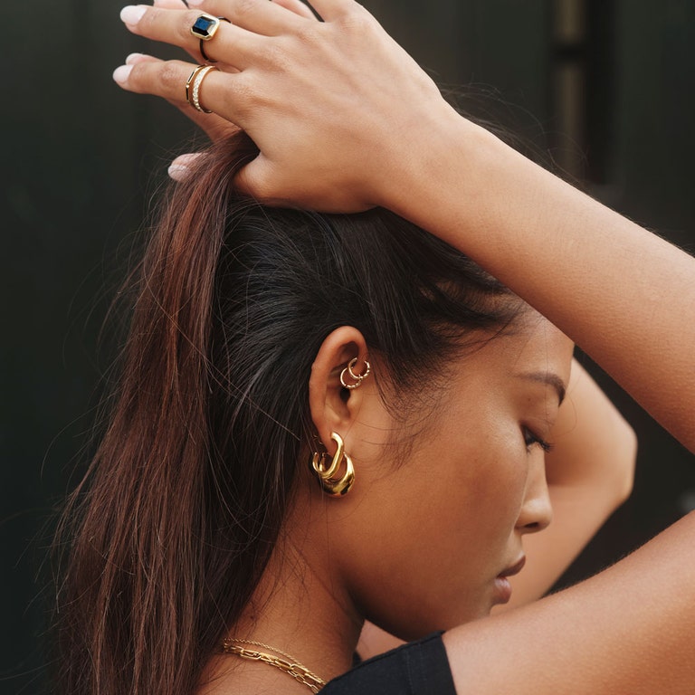 Ottima Black Onyx Slice Enamel Ring in Yellow Gold Vermeil | Astley Clarke