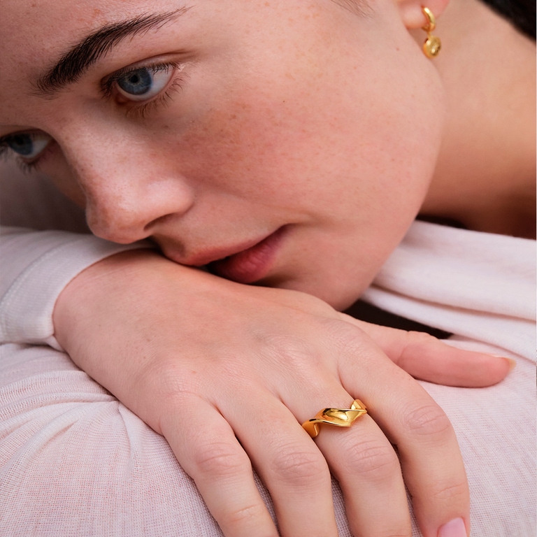 Gold Floe Ring