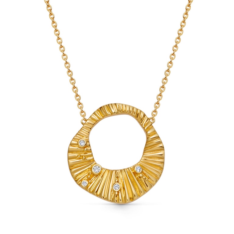 Gold Raye Pendant Necklace