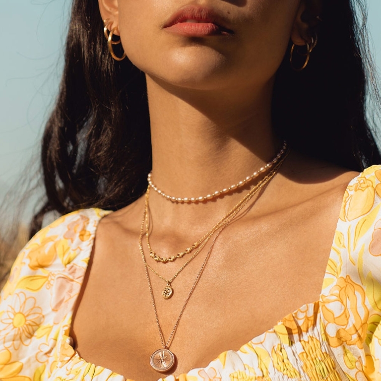 Biography Hamsa Detail Necklace