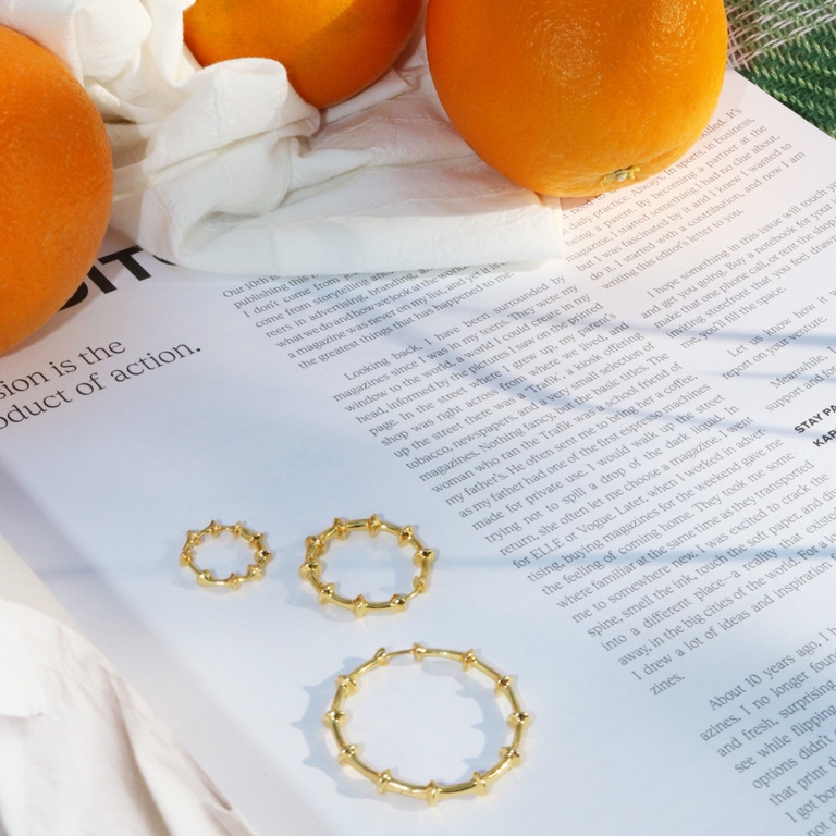 Gold Luna Light Medium Hoop Earrings | Astley Clarke