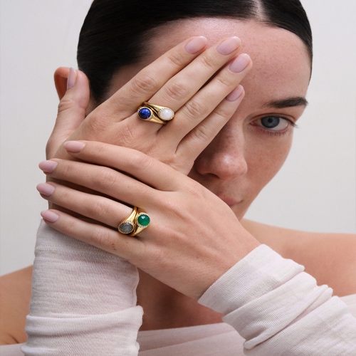 Gold Luna Green Chalcedony Signet Ring