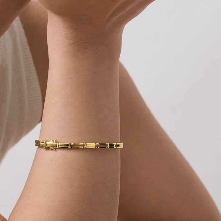 Gold Aubar Bold Bangle