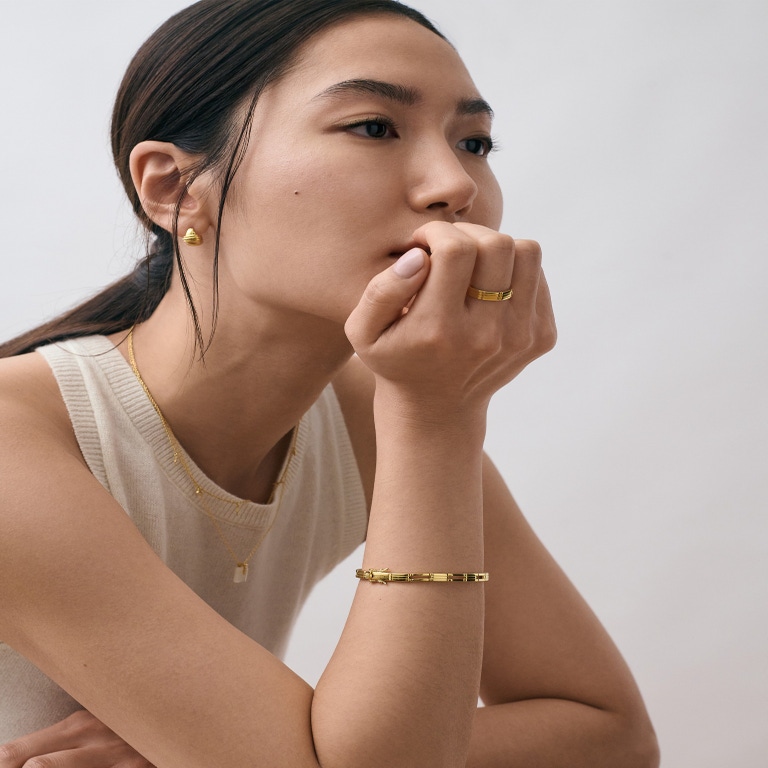 Gold Aubar Bold Bangle