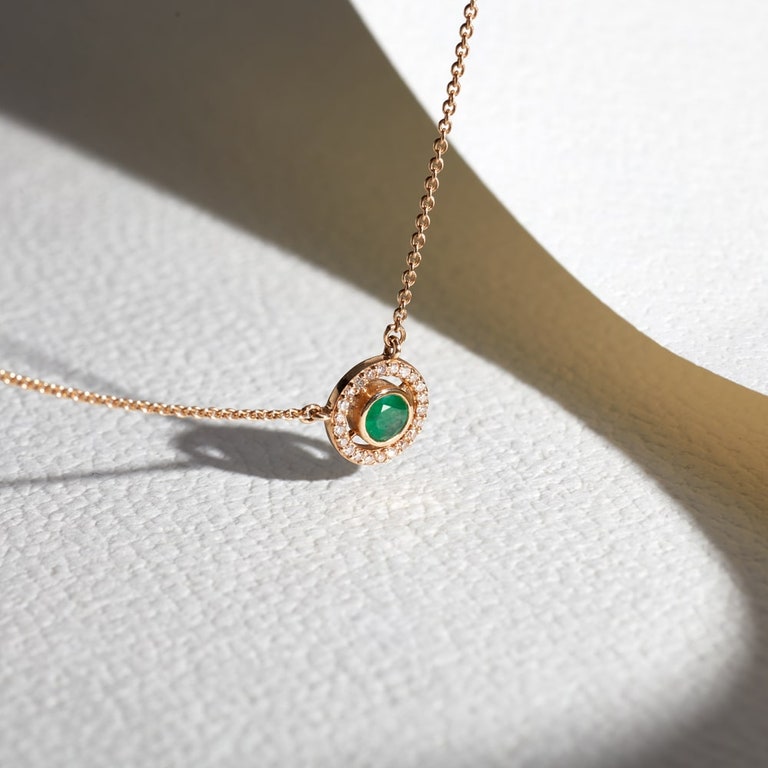 Mini Icon Aura Gold Emerald Pendant Necklace