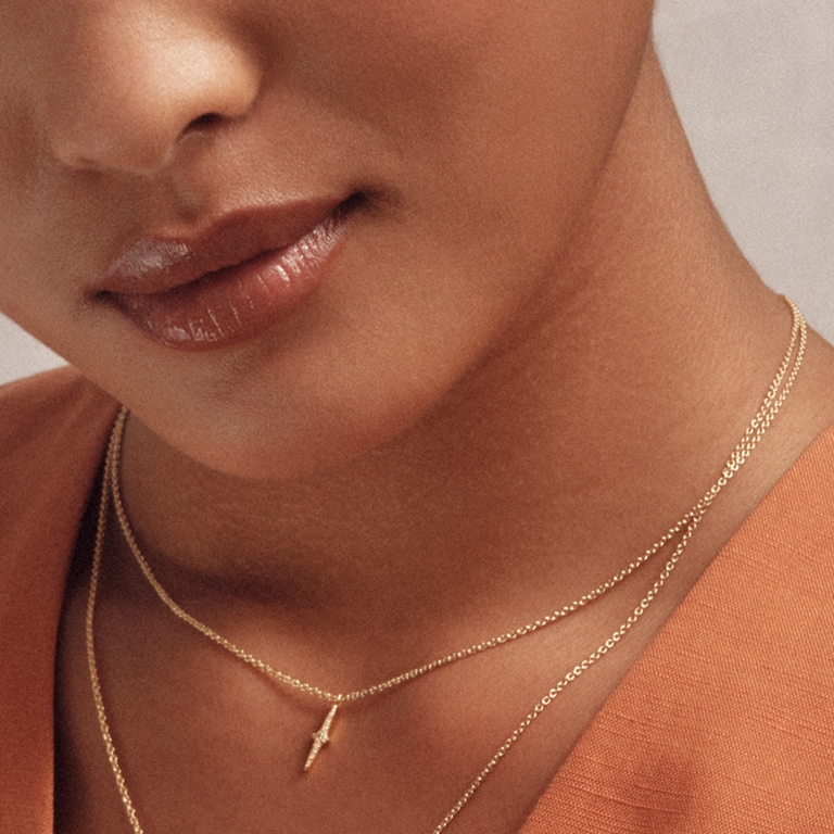 Gold Luna Light Pendant Necklace