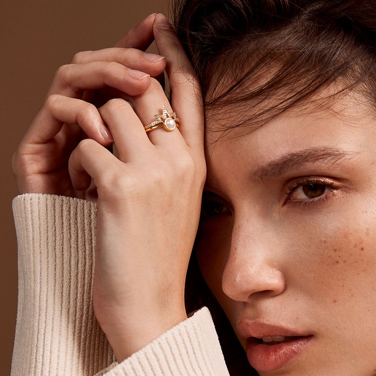 Mini Biography Pearl Ring in Yellow Gold Vermeil