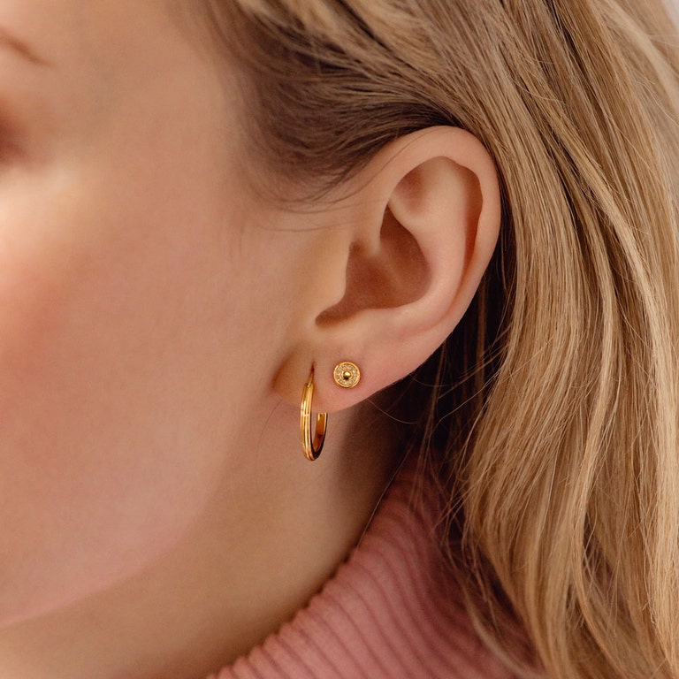 Small Linia Hoop Earrings in Yellow Gold Vermeil