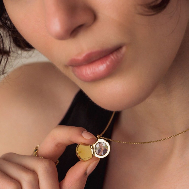 gold locket necklace with personalised photo